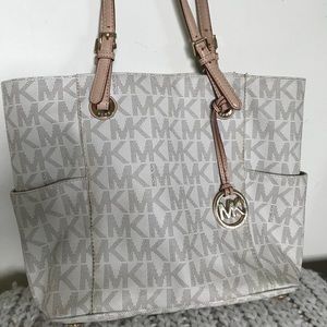 Michael Kors Tote